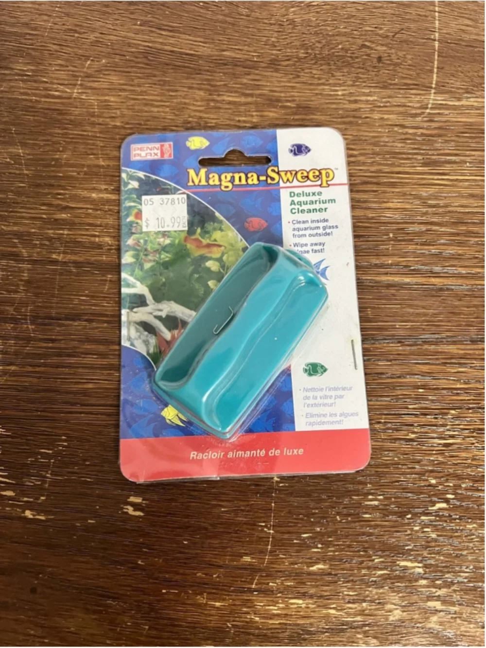 Penn-Plax Magna-Sweep MS-3 Small Deluxe Aquarium Cleaner Magnetic Algae Scraper